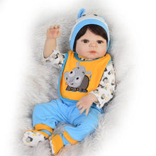 Carregar imagem no visualizador da galeria, Bebê Caio de Roupinha Azul (Bebe Reborn Menino de Silicone) Bebe Reborn Original 